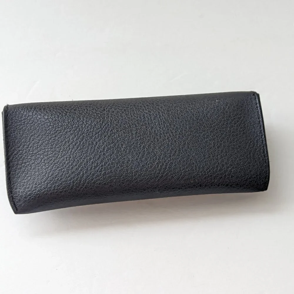 Ray Ban Leather Sunglasses Hard‎ Case Snap Button Black Pebbled